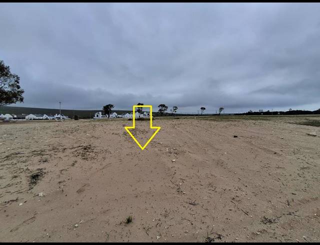 LAND FOR SALE IN BRITANNIA BAY